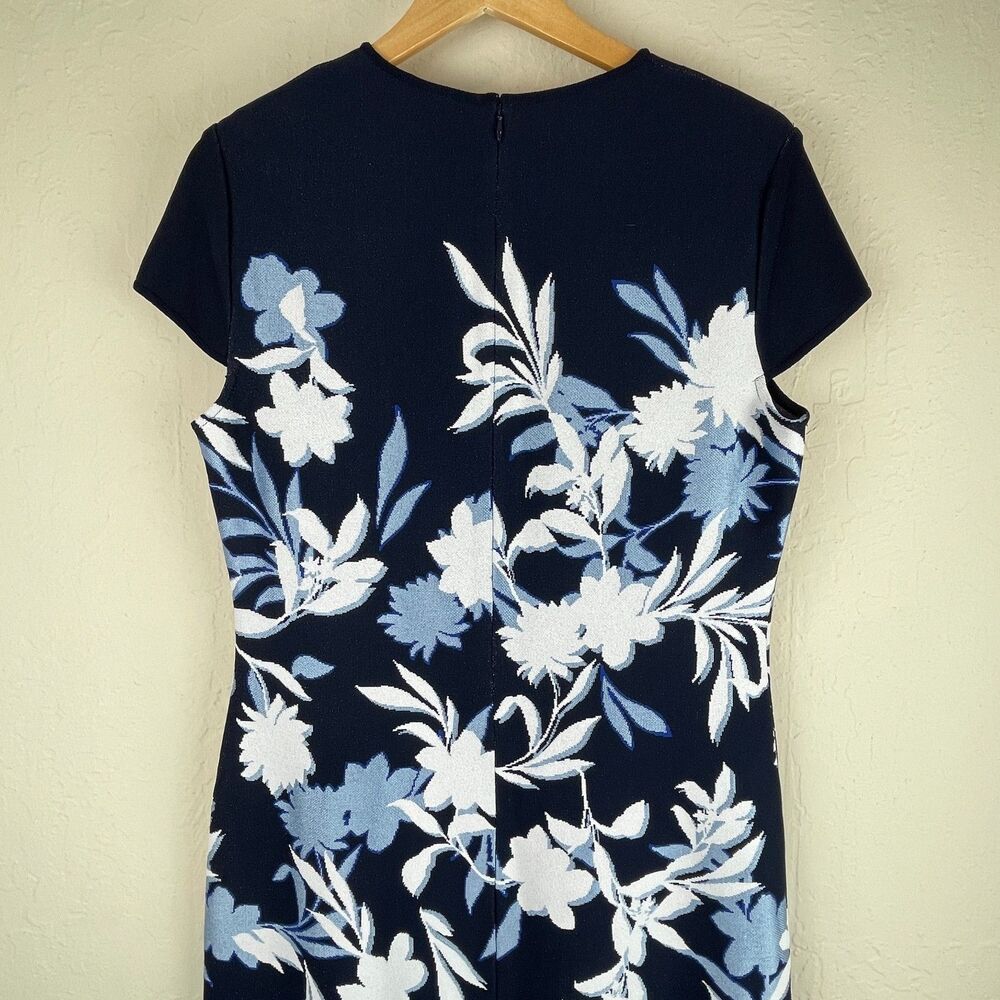 ~ St. John 10 Luxury Knit Midi Dress Navy Floral Cap Sleeve Flounce Hem Jacquard - Picture 2 of 16
